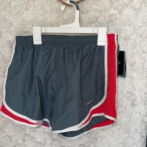 WOMEN'S NIKE DRI-FIT TEMPO RUNNING SHORTS